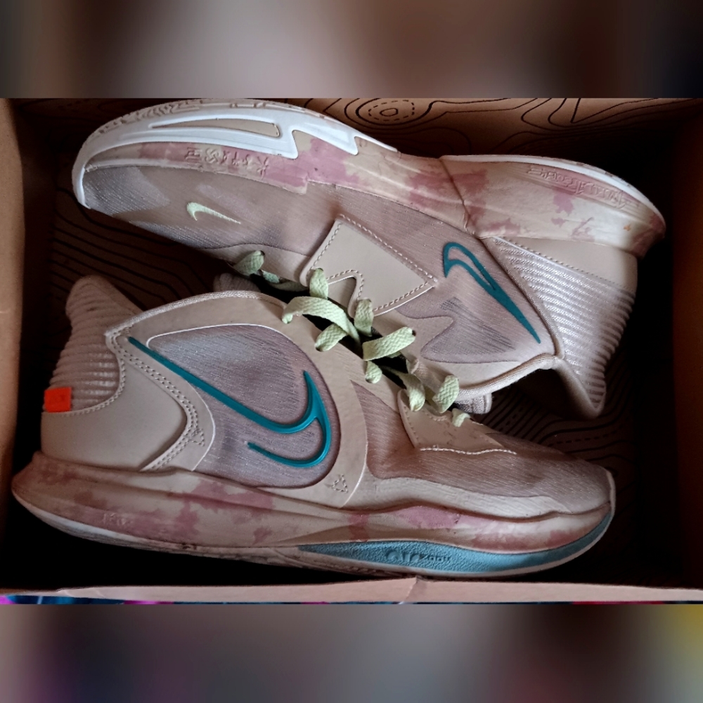 Kyrie Low 5 N7